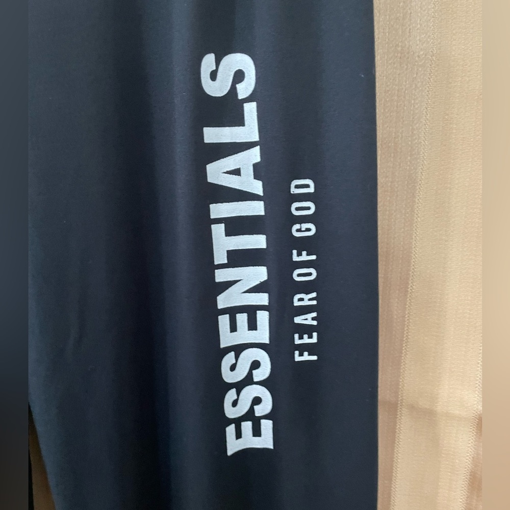 Essentials Top & Pants Set - Picture 6 of 7